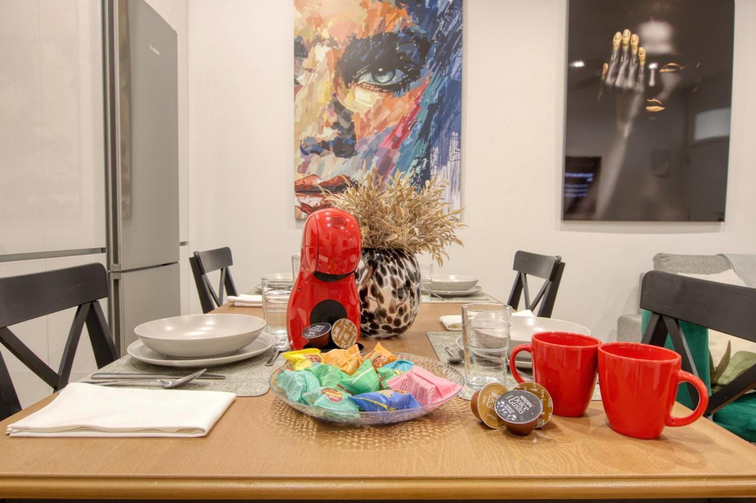 Apartamento Lokys Centro Ciudad, Parking Privado Gratuito มูร์เซีย ภายนอก รูปภาพ